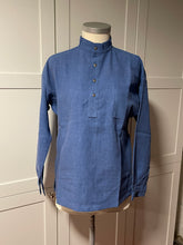 Load image into Gallery viewer, Blue Linen Busserull