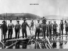 Load image into Gallery viewer, Traditional Solberg Red - cotton shirt