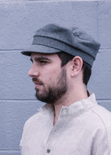 Load image into Gallery viewer, Fiddler Cap Grey Wool