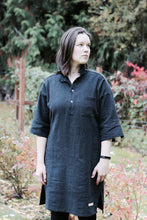 Load image into Gallery viewer, Pre-Washed Linen Tunic Black