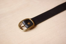 Load image into Gallery viewer, Black Leather Belt - Round Buckle
