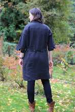 Load image into Gallery viewer, Pre-Washed Linen Tunic Black
